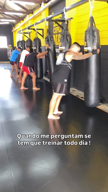 Área de treino da Bravus Combat em Limeira